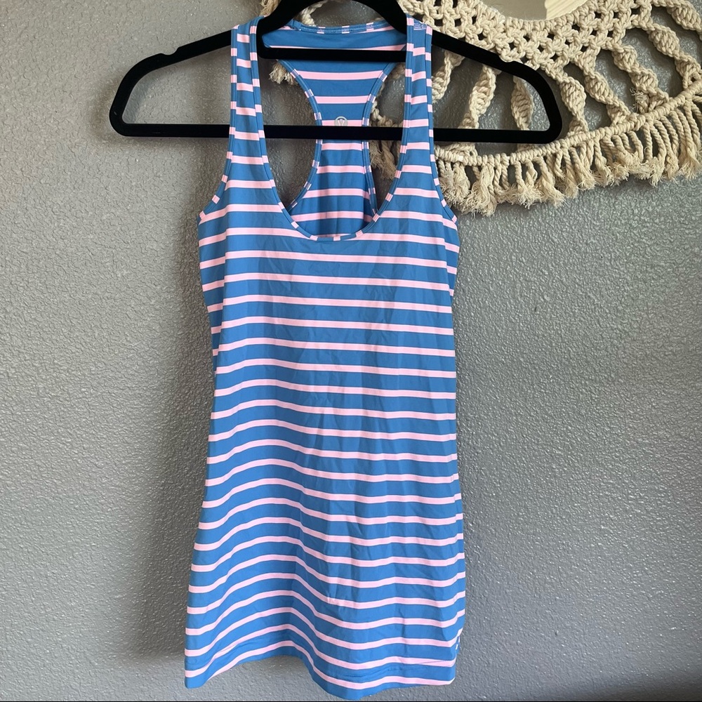 Striped Lululemon tank top Like New 💗